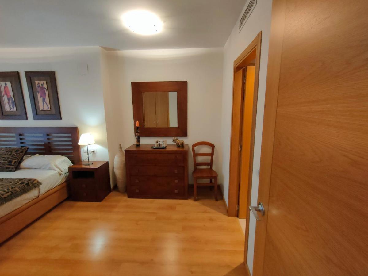Non Stress Arena Primera Linea De Playa Валенсия Екстериор снимка