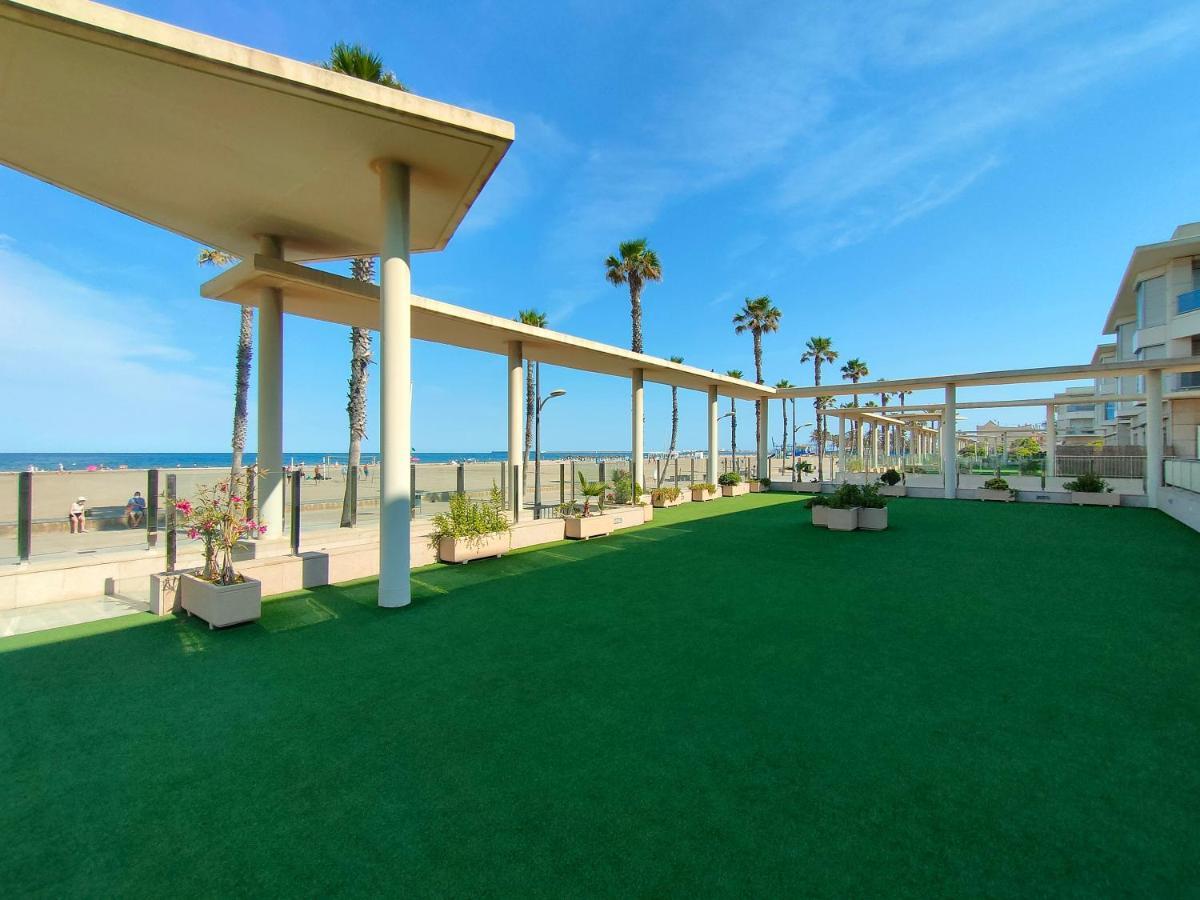 Non Stress Arena Primera Linea De Playa Валенсия Екстериор снимка